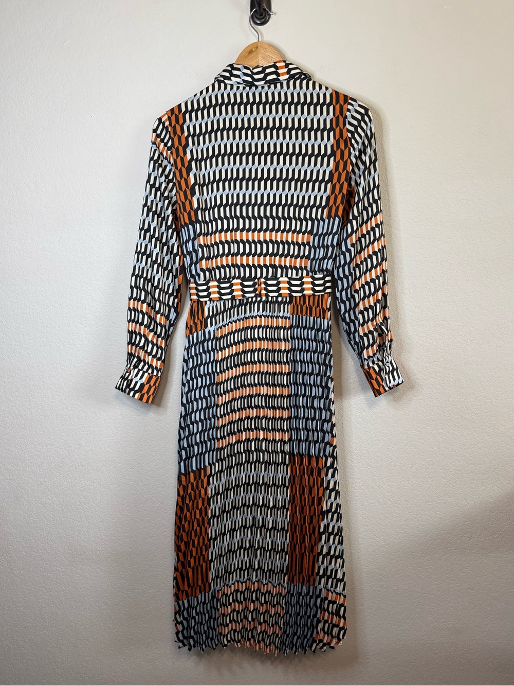 Mango Geometric Print Midi Dress in Black, White & Rust - Picture 7 of 13